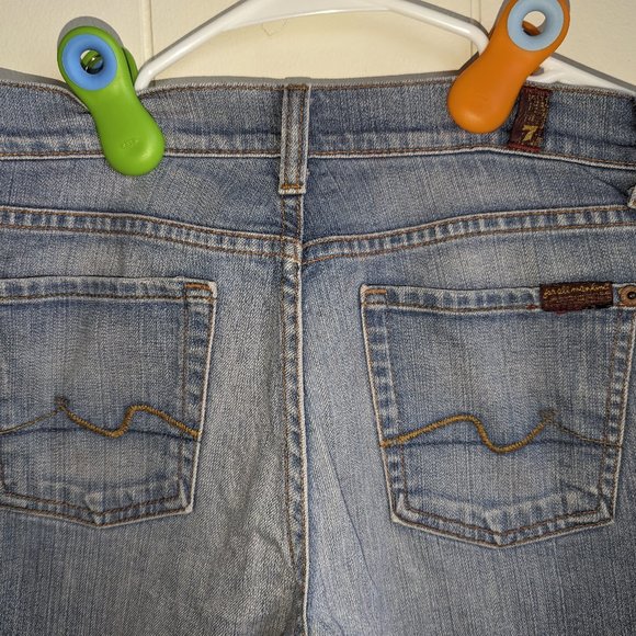 Sz. 26 --- 7 for all mankind light wash, bootcut jeans w/sqiggle pockets - Picture 7 of 16